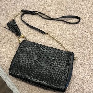 GiGi New York Crossbody
